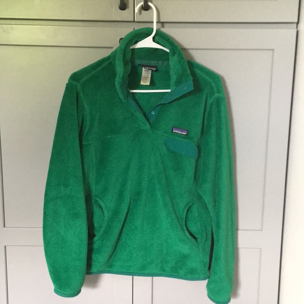 Women’s Patagonia sweater